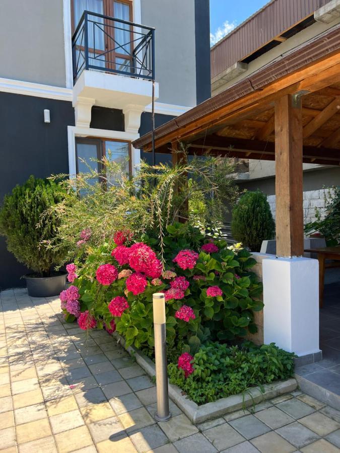 Hotel Golden Гагра Экстерьер фото