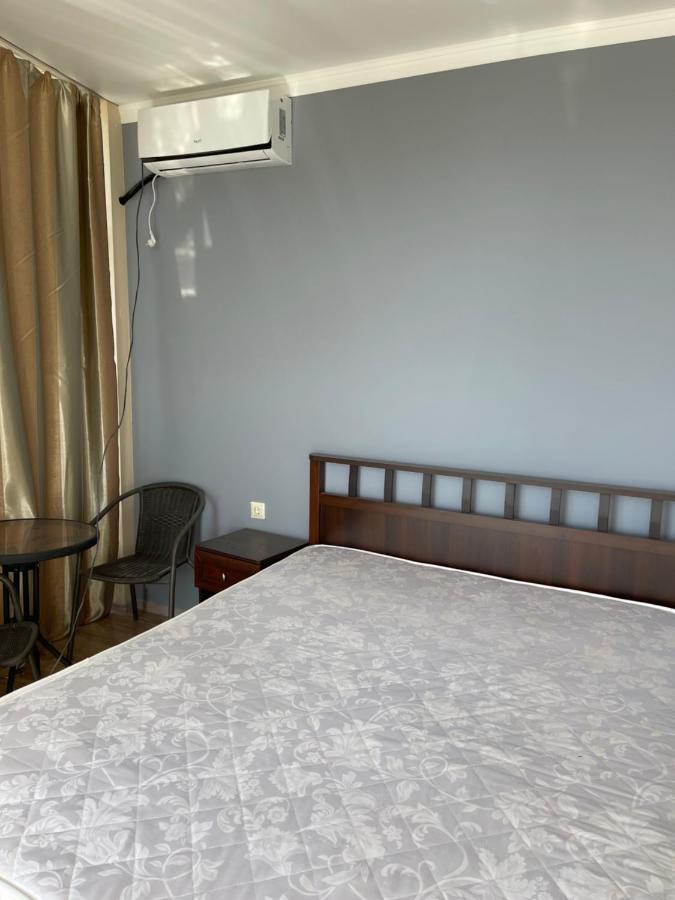 Hotel Golden Гагра Экстерьер фото