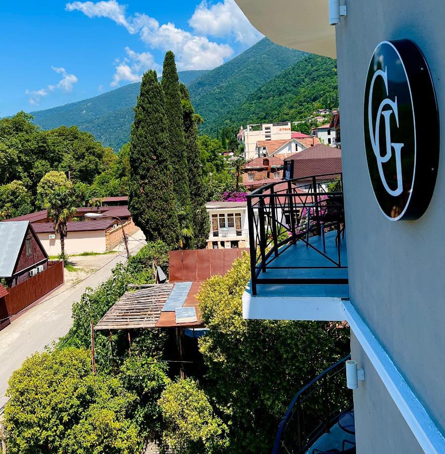 Hotel Golden Гагра Экстерьер фото